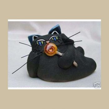 AO15 Rinconada cat Children w/ CT15 Rinconada cat Children w/ lollipop