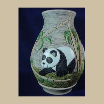 VA08 Panda vase