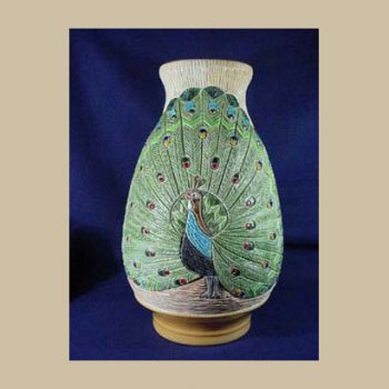 VA11_Rinconada Vase Peacock