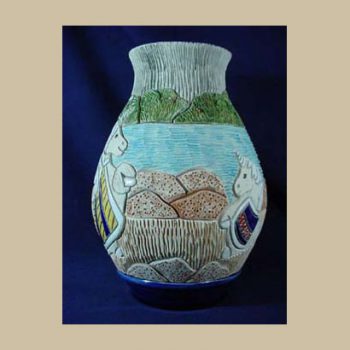 VA17Rinconada Vase Unicorns