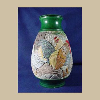 VA26_Rinconada Vase Hen-Rooster